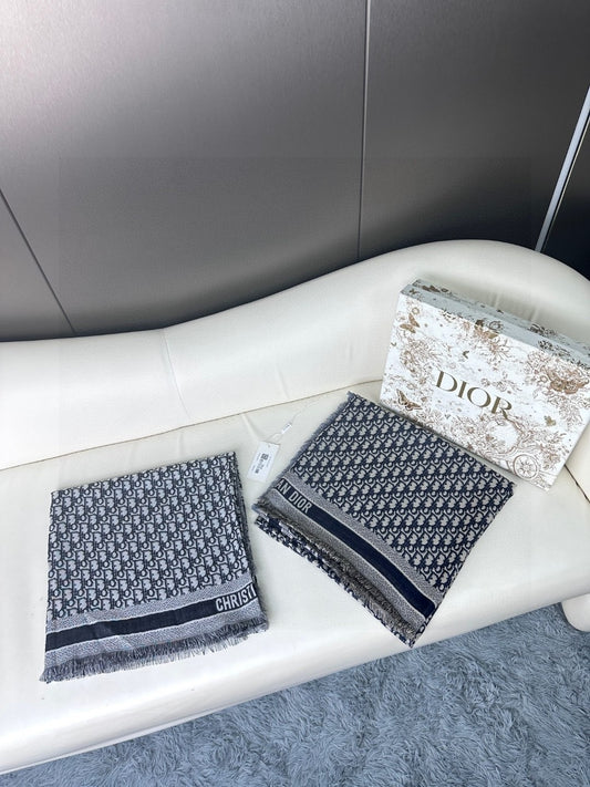 Christian dior SCARVE