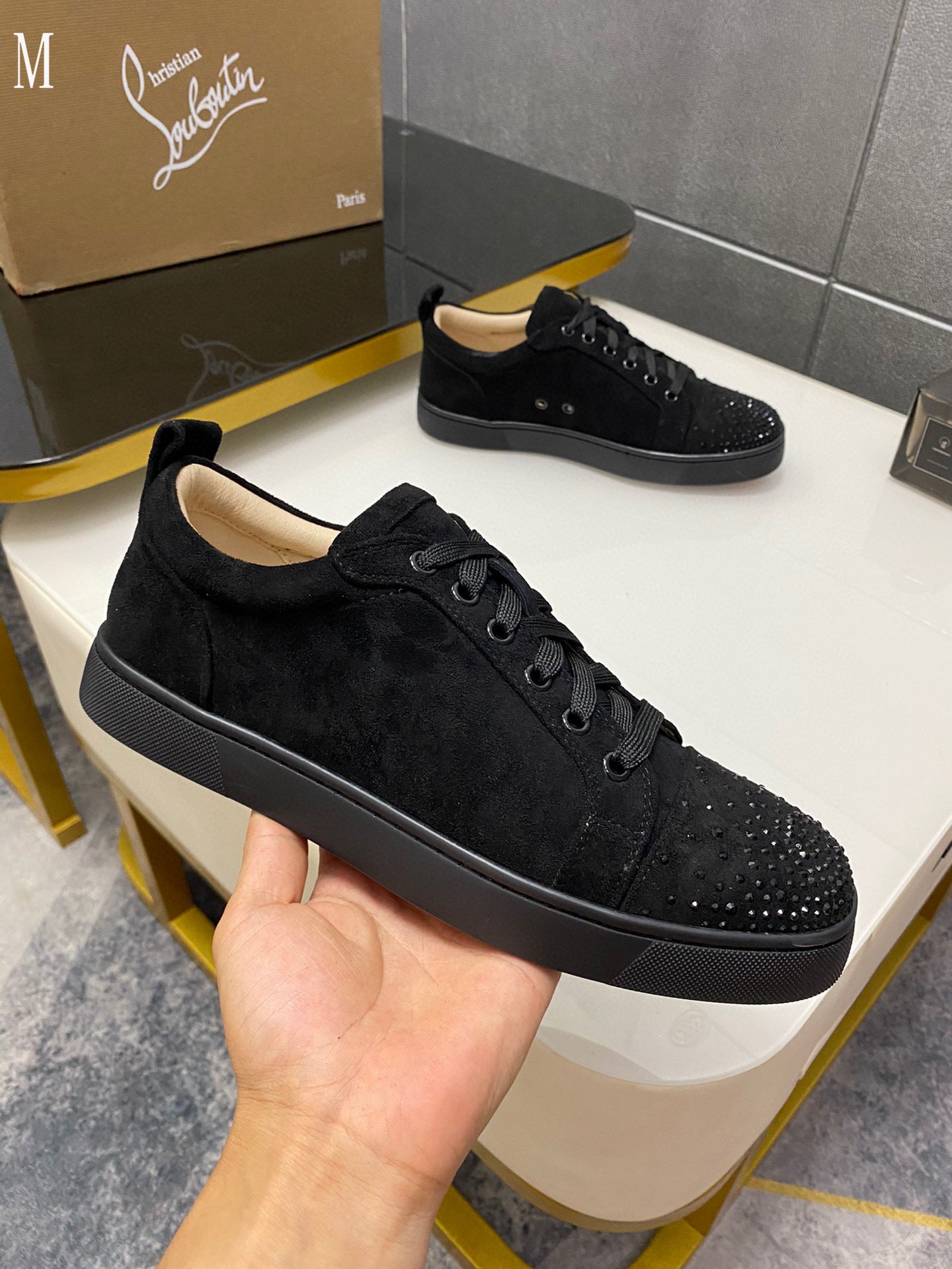 CHAUSSURES CHRISTIAN LOUBOUTIN