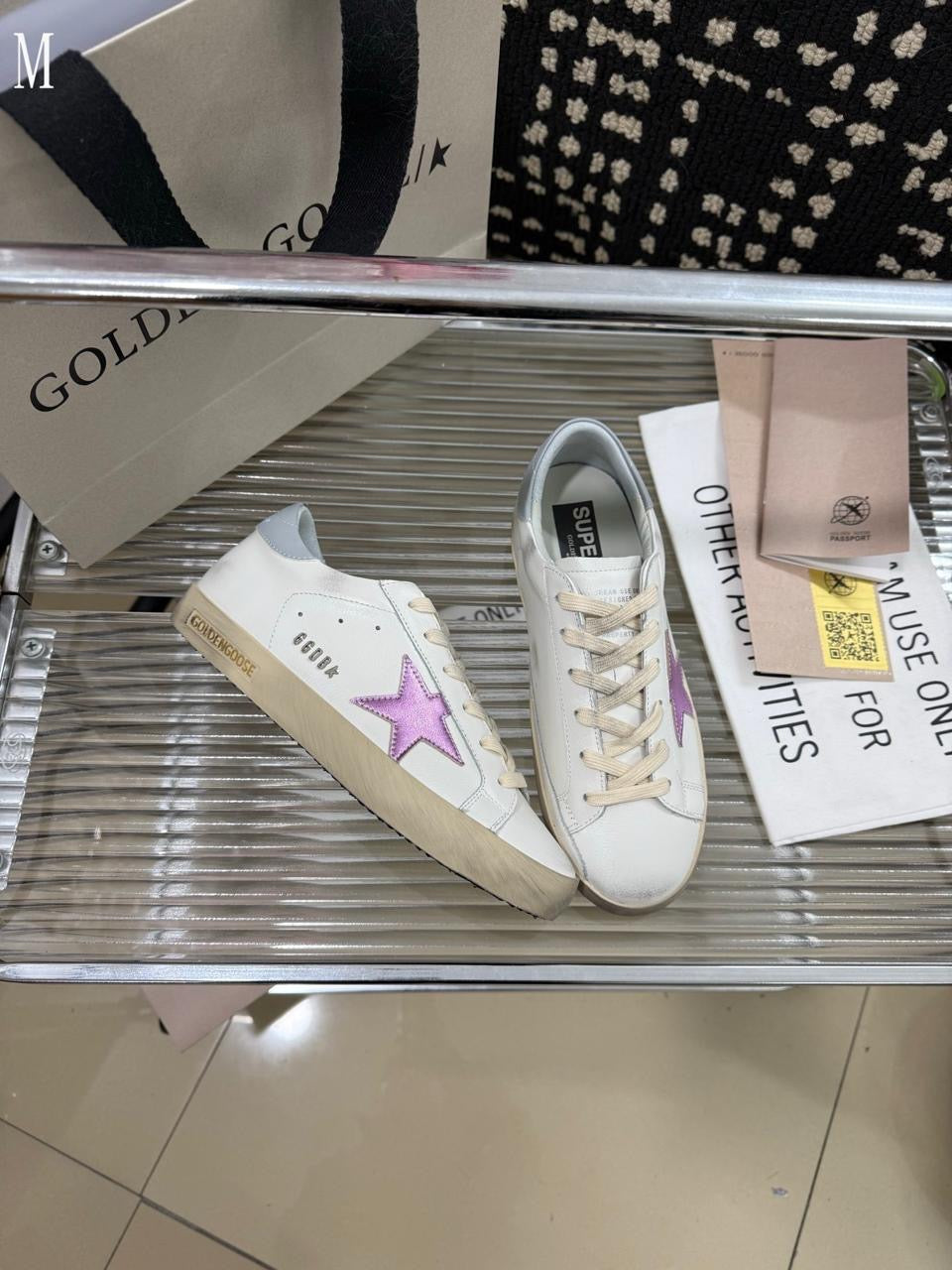 Golden goose superstar