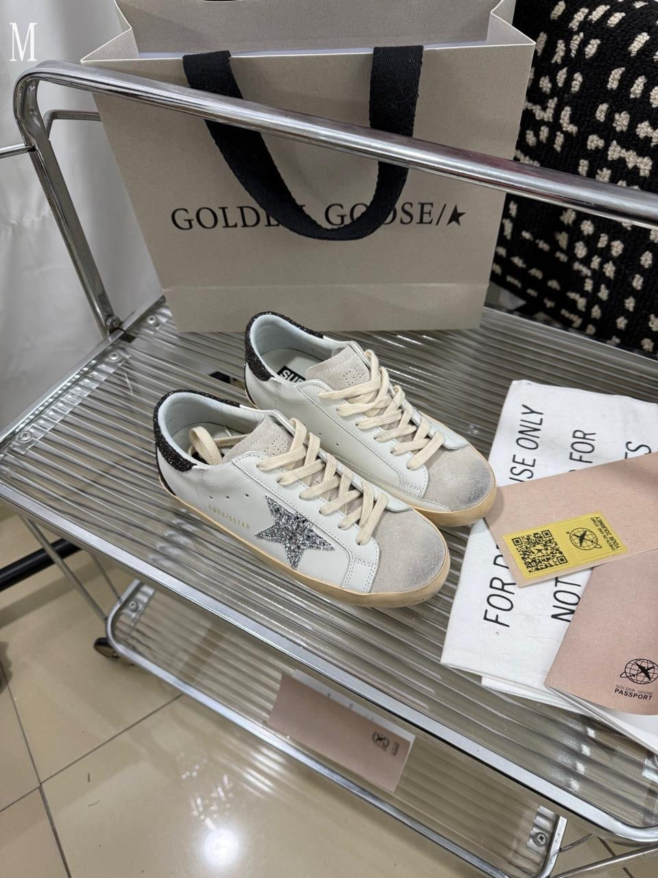 Golden goose superstar