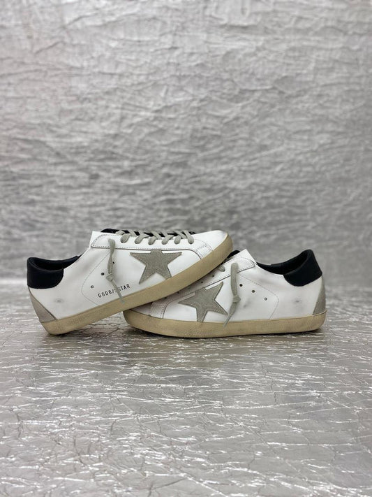 GOLDEN GOOSE SUPER STAR